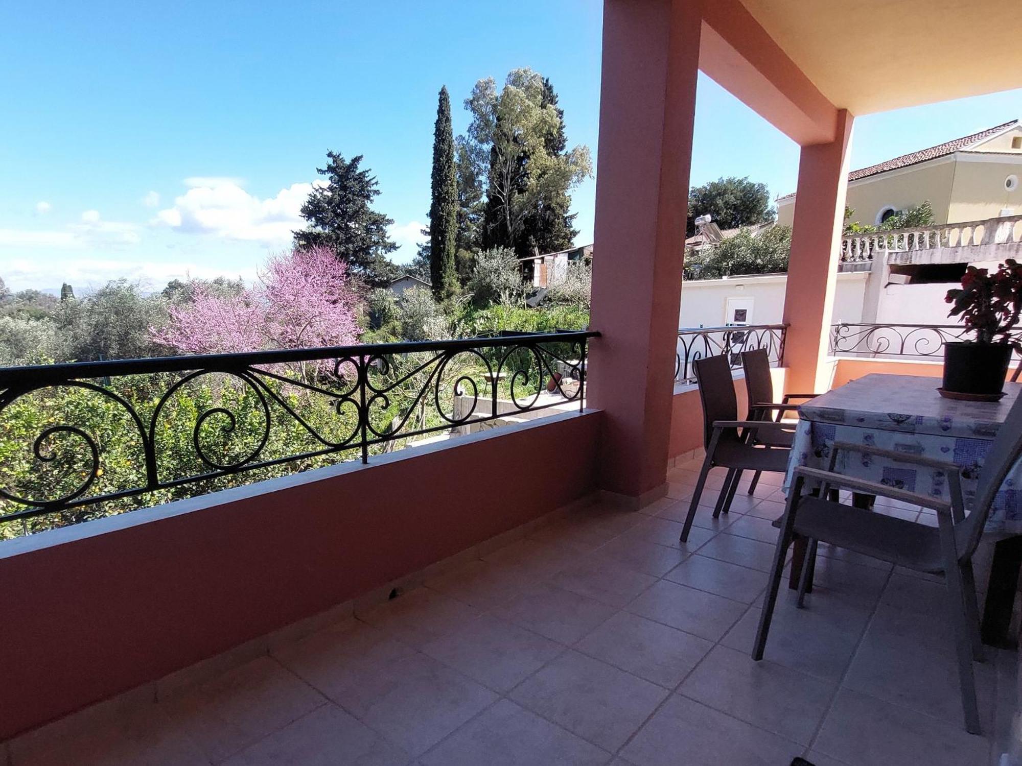 Turla'S Apartment Dassia (Corfu) Exterior foto